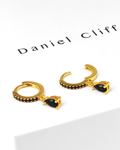 DANIEL CLIFFORD „Kiara“ Damen Creolen Ohrringe Silber 925 vergoldet 18k Gold mit Anhänger Kristall schwarz, 10mm Klapp-Creolen mit schwarzen Zirkonia Steinen